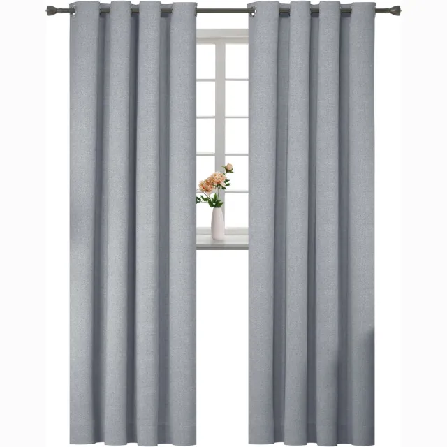 Famanu Verduisterende thermogordijnen set van 2, 140 x 280 cm, lichtgrijs, met ringen, ideaal voor slaapkamers en woonkamers, biedt 100% verduistering en verbeterde privacy en temperatuurregeling