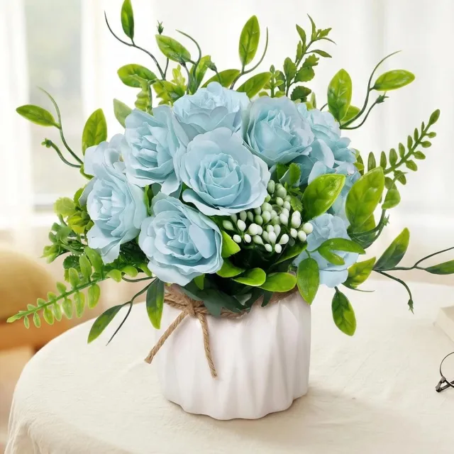 QTTVBTNA 1 Stuk Kunstbloemen met Vaas – Kunstroos van Zijde – Decoratieve Kunstbloem in Vaas voor Tafel, Woonkamer, Slaapkamer en Interieur – Cadeau voor Verjaardag, Bruiloft, Moederdag en Feest – Blauw