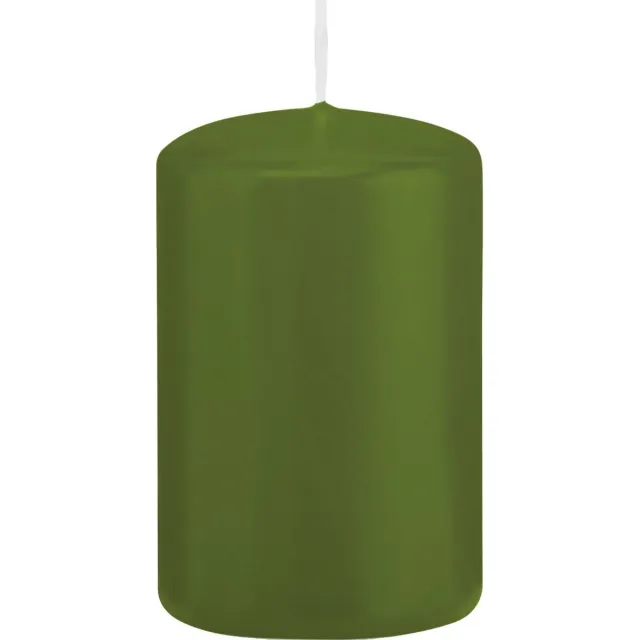 Trend Candles Cilinderkaars/stompkaars - olijfgroen - 5 x 8 cm - 18 branduren - met brandvertragende folie