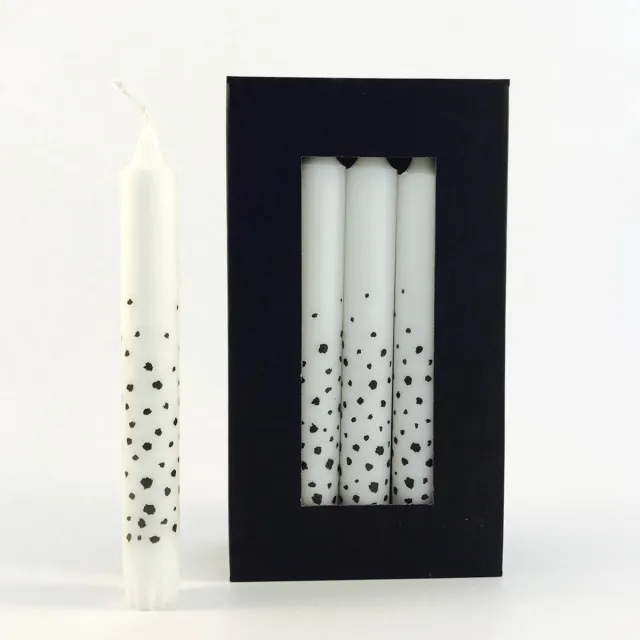 Rustik Lys Dinerkaarsen met print 'Dotty' - 10 stuks wit