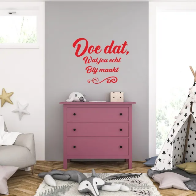 MC Living Muursticker - Doe Dat Wat Jou Echt Blij Maakt - 40,6 x 49,7 - Rood