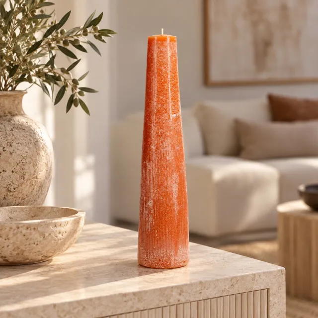 Fameilleur Kaars Ø 9 x H 40 cm Oranje – Grote Sierkaars, Decoratieve Waskaars, Hoge Kaars, Structuurkaars, Langwerpige Kaars, Cilinderkaars, Oranje Woondecoratie, Interieurdecoratie, Tafeldecoratie, Sfeermaker, Sfeerverlichting, Woonaccessoire oranie