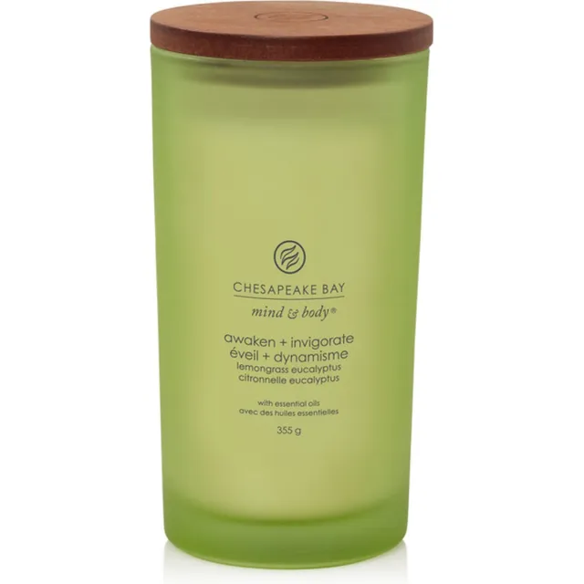 Chesapeake Bay Candle Chesapeake Bay Awaken & Invigorate - Lemongrass Eucalyptus Grote Geurkaars - 70 branduren Groen