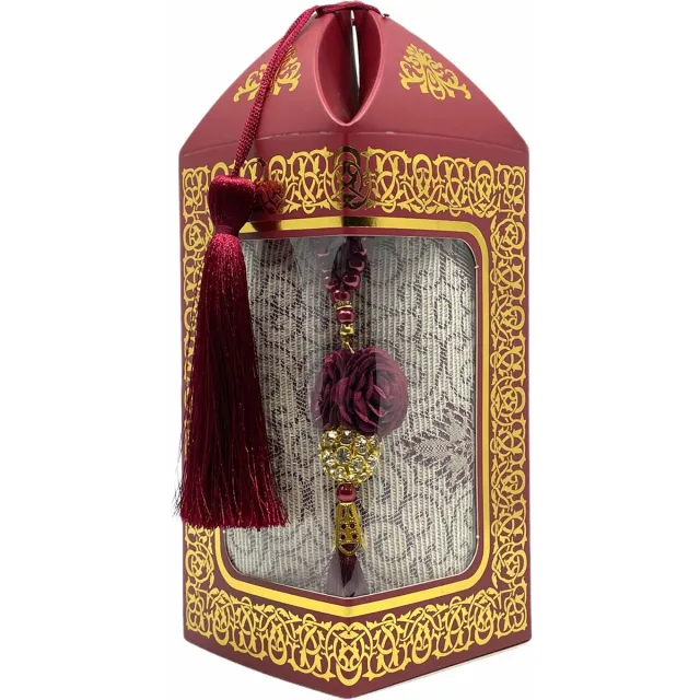 mirac Geschenkset Bade met een gebedskleed en een parel tasbih in een luxe kartonnen box rood