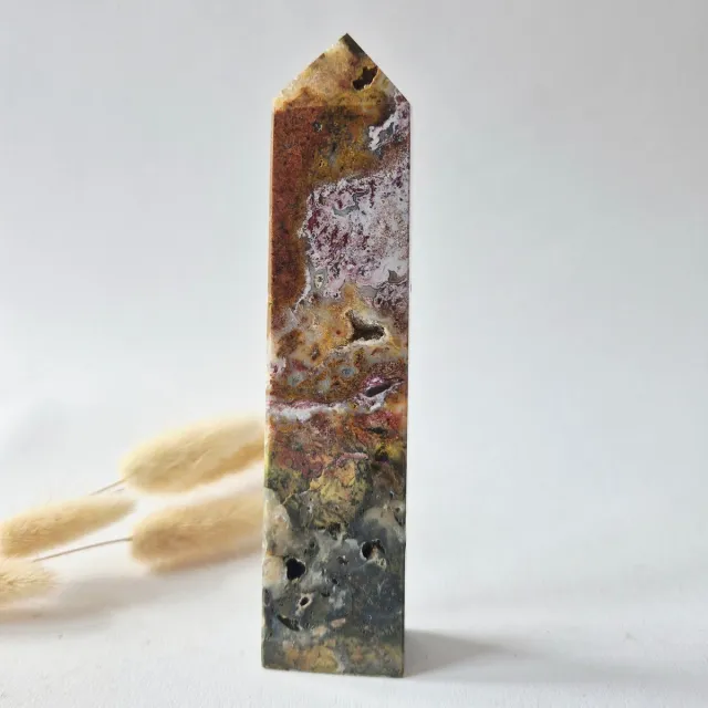 Moonlight Gemstones Oceaan Jaspis Toren 228 gram – Unieke Edelsteen met Druzy Meerkleurig