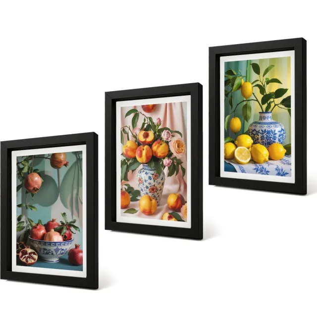 Coloray 4-Delige Schilderij Set - Granaatappels, perziken en citroenen in vazen - 20 x 30 cm - Stijlvolle Wanddecoratie - Interieur - Interieur Decoratie Zwarte lijst