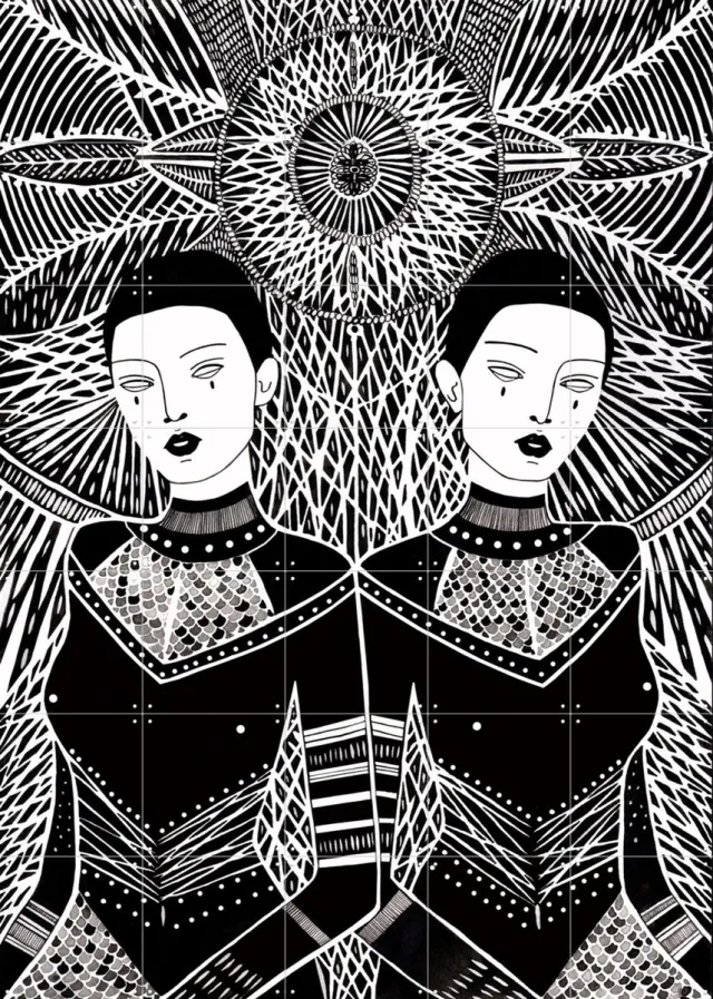 IXXI Double Intentions, Sasha Ignatiadou - 100 x 140 cm - Grote wanddecoratie en posters - Line art, Illustraties, Woonkamer, Mensen, Portretten Zwart en wit / Zwart / Monochroom