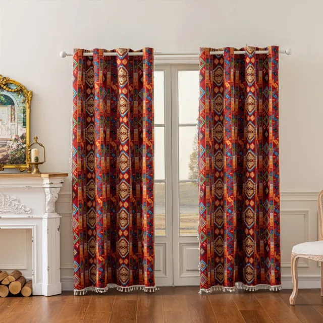 Floraweg gordijnen in Boheemse stijl met vintage rode geometrische patronen; verduisteringsgordijnen voor woon- en slaapkamers in Amerikaanse country- en Marokkaanse stijl, 140 x 220 cm, met haakjes ringen wijnrood