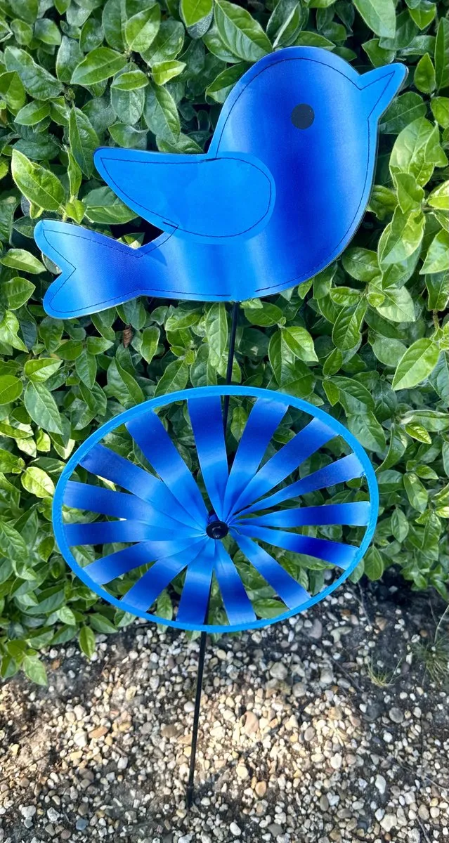 Impuls Windmolen met "Gekleurde Vogel" - meerkleurig + blauw - nylon + kunststof steker- dia 28 cm x hoogte 83 cm - Tuinaccessoires - Tuinstekers
