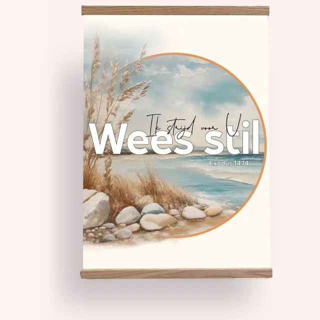 Malibell Interiors Textielposter met Houten Hangers – Exodus 14:14 – A4 – Christelijke Poster Wees Stil – Nederlands
