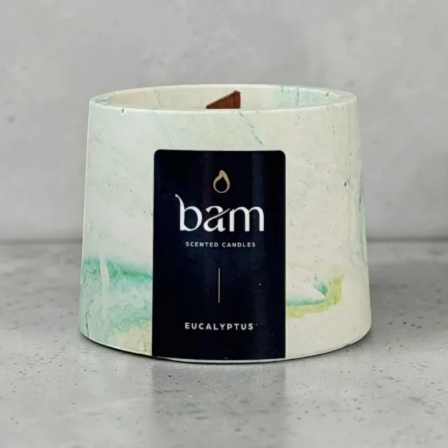 Bam Kaarsen Eucalyptus Geurkaars – Cone Collectie – Houten Wiek – Groen-Geel Gemarmerd Handgemaakt Potje – 100 g – 30 Branduren wit geel groen gemarmerd