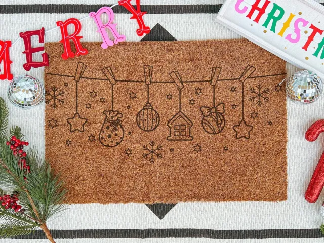 Laser Point Christmas Decorations | 60x40 cm | Nieuwe huis cadeau | Ingangsmat | Deurmat met stijl | Verhuizing cadeau | Praktisch & trendy | Perfect voor binnenkomst | Cadeau voor nieuwe woning Bruin | Zwart (Gravering 60x40)