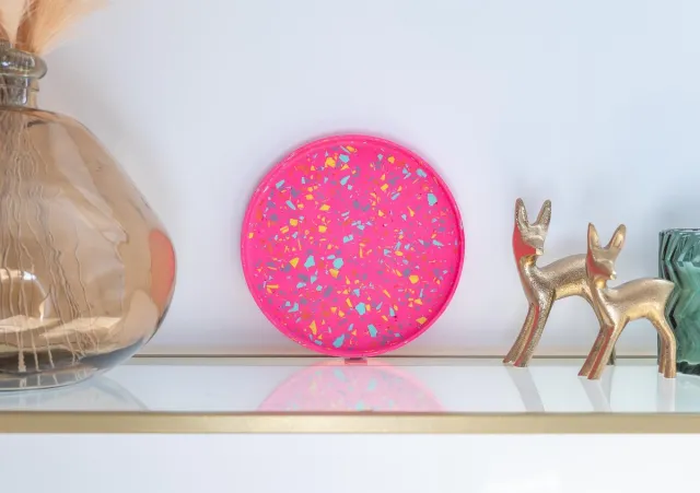 LiZ-e Terrazzo dienblad - Ronde Schotel - Candy Roze met Munt, Koraal Roze, Strogeel en Lila - Large - 30 cm diameter - Decoratief - Schotel - Modern - Stijlvol - Woondecoratie - Wooninspiratie - Luxe - Geboorte - Huwelijk - Doopsuiker - Communie