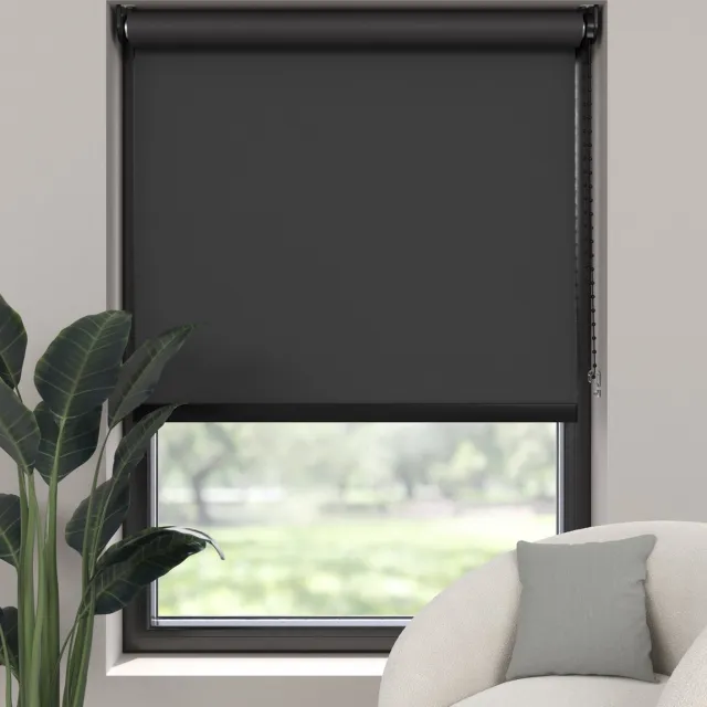 Dutchblinds Rolgordijn - verduisterend - Zwart - 115x190cm - Raamdecoratie op maat
