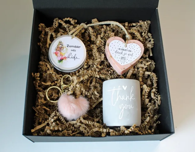 Sammies Giftboxes Giftbox Thank You - cadeau bedankt - lief cadeau - kaars - zeep - sleutelhanger divers