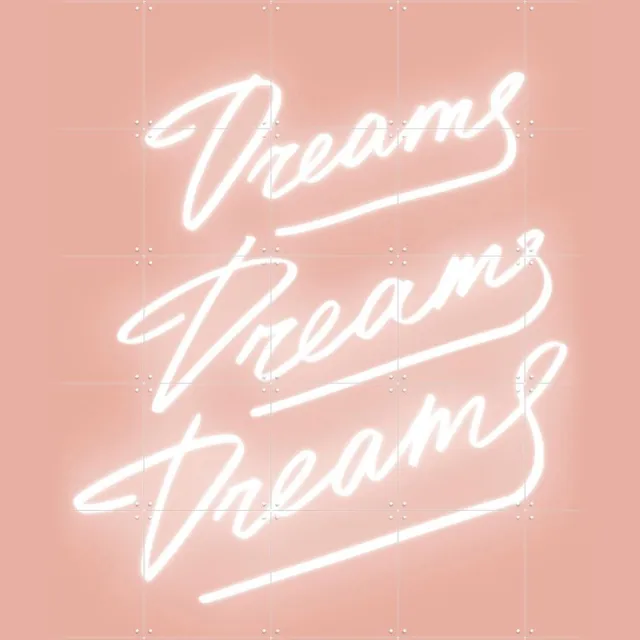 IXXI Dreams, Cocorrina - 100 x 140 cm - Grote wanddecoratie en posters - Minimalisme, Grafisch Ontwerp, Typografie, Woonkamer, Slaapkamer, Typografie Wit / Pastel kleuren / Roze