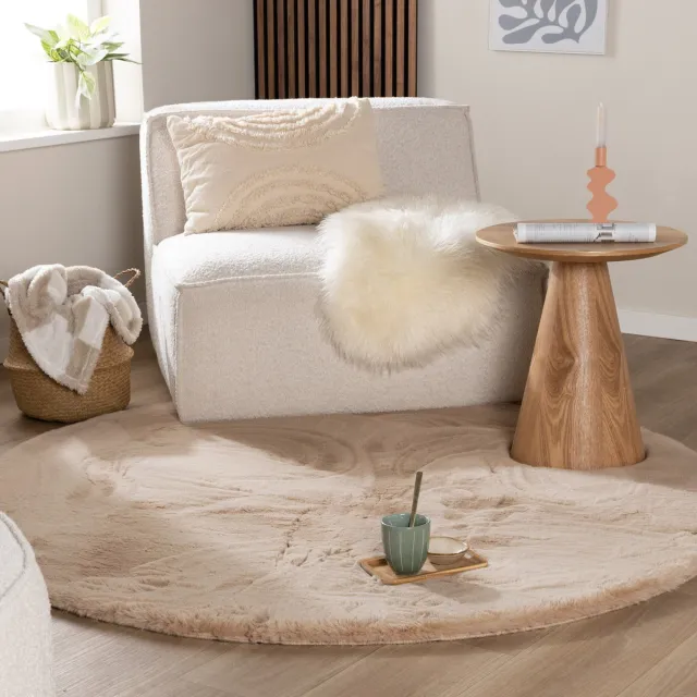 NATURL. Rond Hoogpolig vloerkleed - Comfy Supreme Beige - Ø 140cm