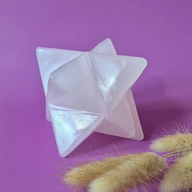Moonlight Gemstones Kristallen Edelsteen XXL Roze Calciet Merkaba – 8 cm Meerkleurig