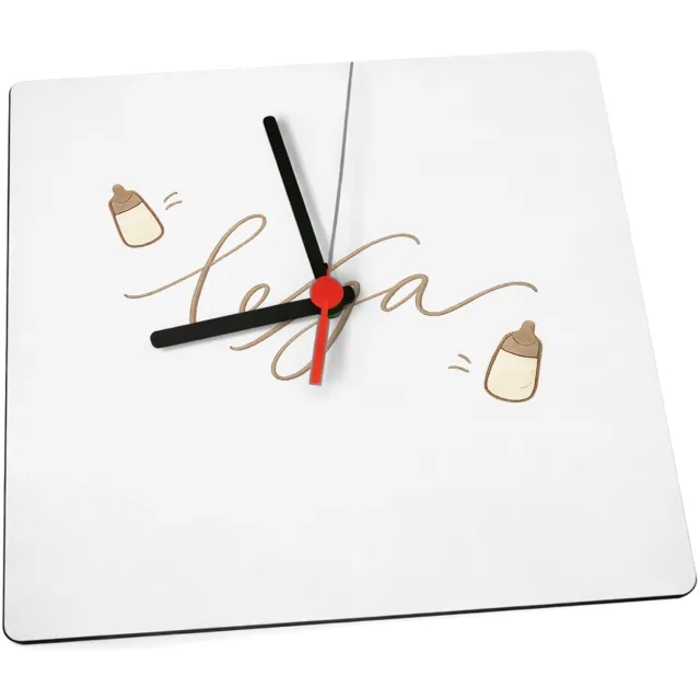 Mr Cadeautjes Klok 19 x 19 - design Een zachte, minimalistische babyprint met een centrale boods | cadeau Wit